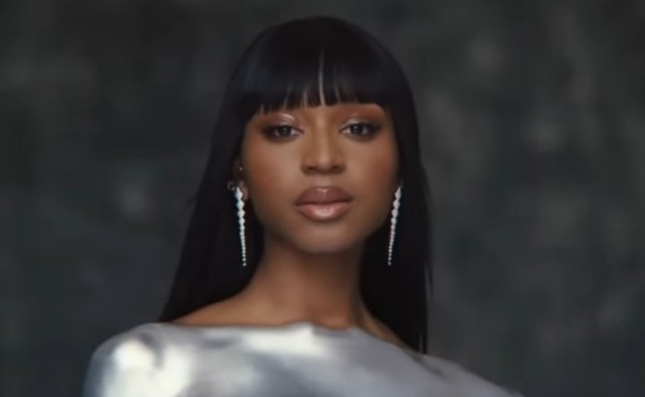 Певица Normani отметилась выпуском первого сольного альбома DOPAMINE